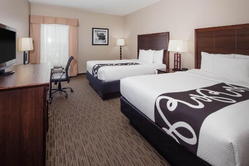 La Quinta Inn & Suites by Wyndham Inglewood image 19